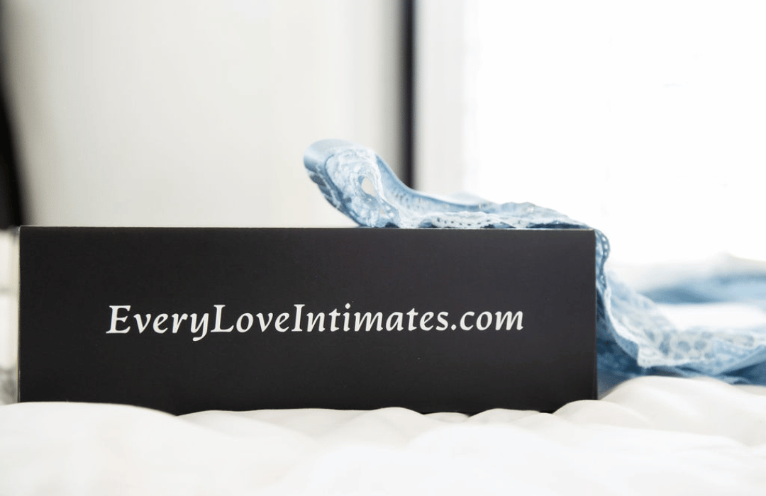 The Intimate Experience Date Night Box