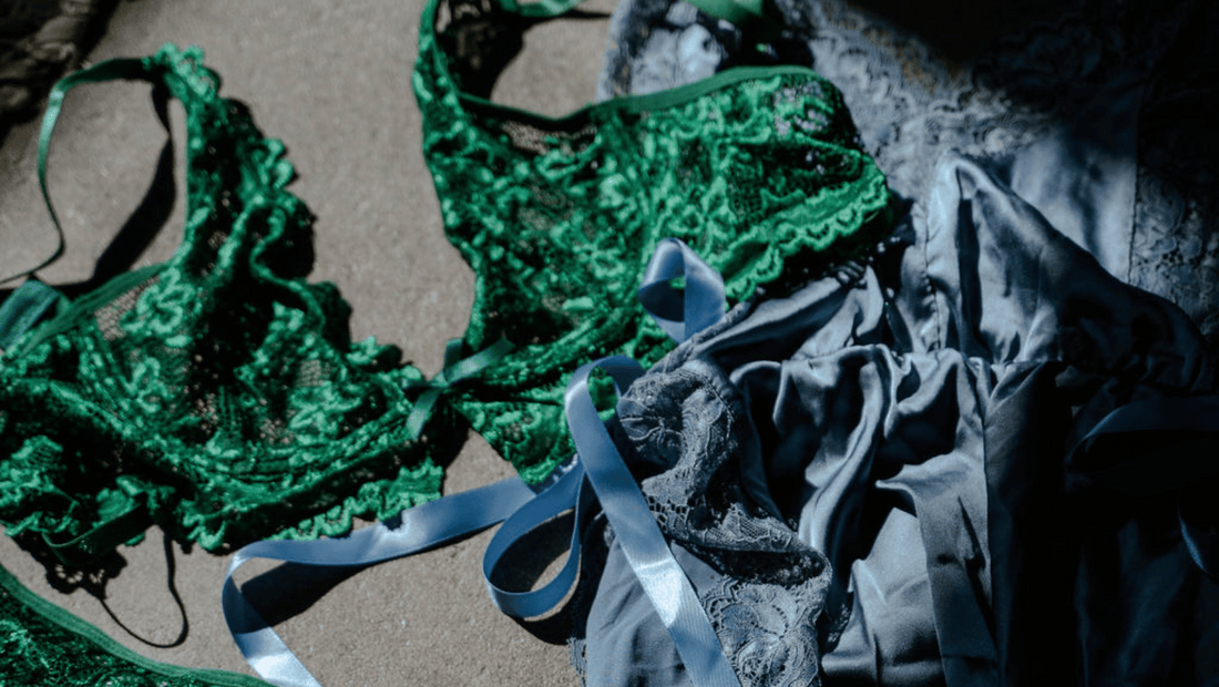 DIY boudoir photos with your phone