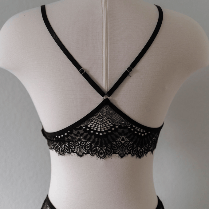 Lacy Black 2 piece