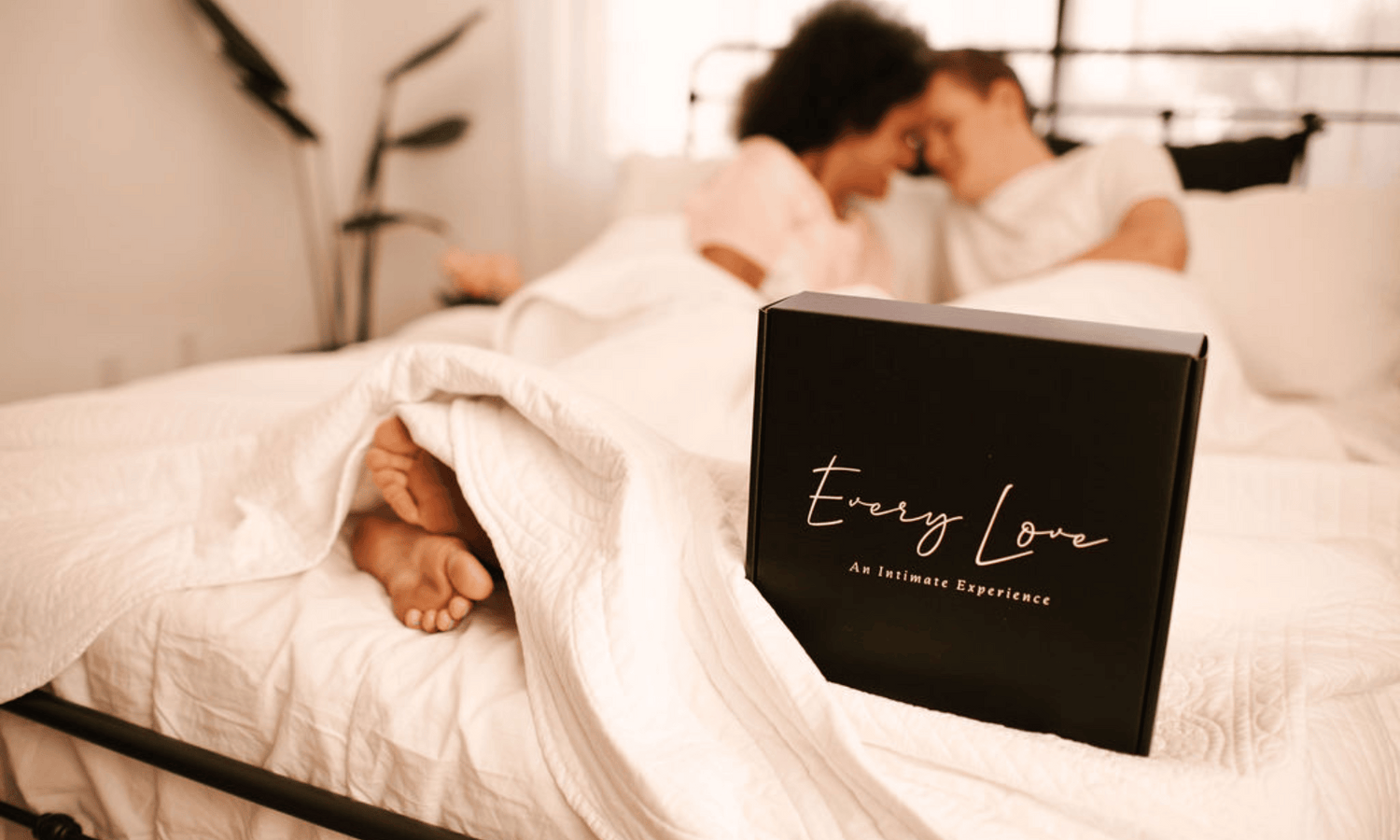 EveryLove Intimates Date Night Box