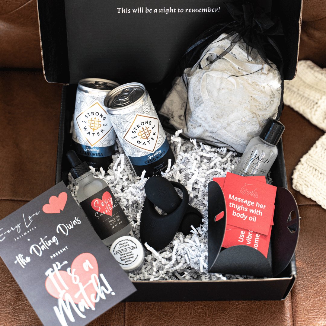 "It's A Match!" Date Night Box With The Dating Divas - EveryLoveIntimates